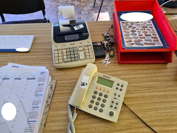13#5695 Arredi e attrezzature per ufficio in vendita - foto 6