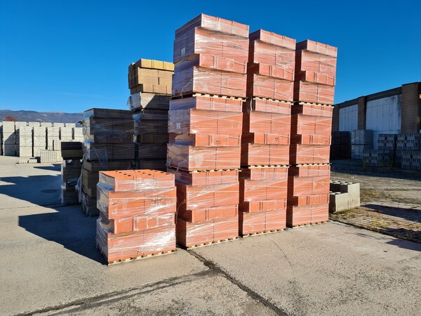 14#5695 Materie prime e prodotti finiti in vendita - foto 33