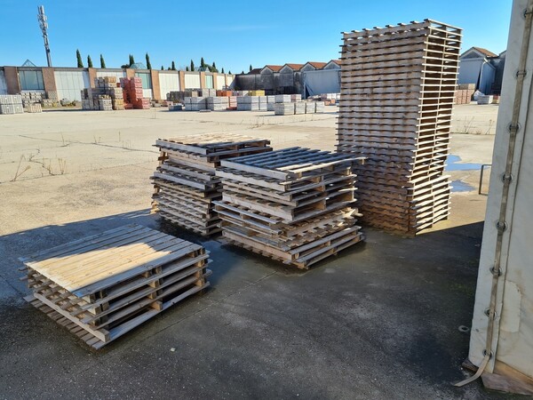 14#5695 Materie prime e prodotti finiti in vendita - foto 54