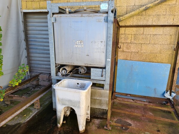 7#5695 Cisterna per gasolio Righetto e e sega Tonello in vendita - foto 7
