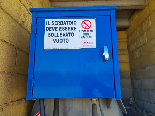 7#5695 Cisterna per gasolio Righetto e e sega Tonello in vendita - foto 10