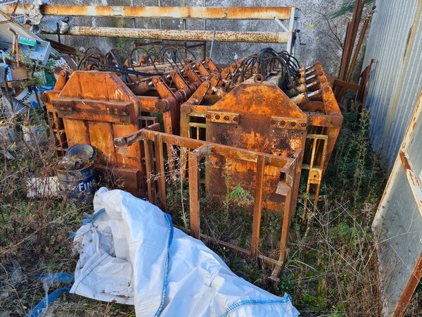 7#5695 Cisterna per gasolio Righetto e e sega Tonello in vendita - foto 35