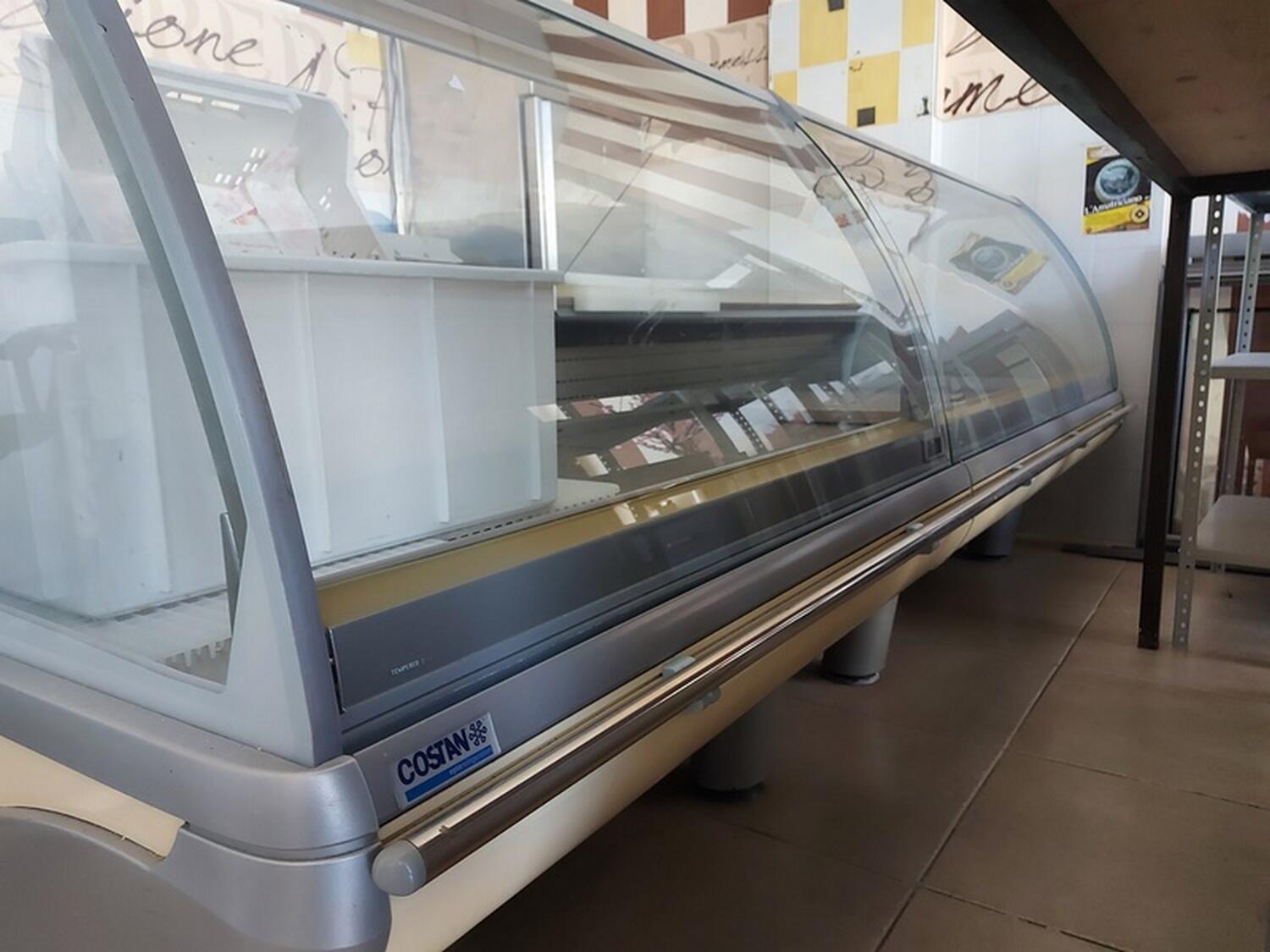 Lot Butchery equipment