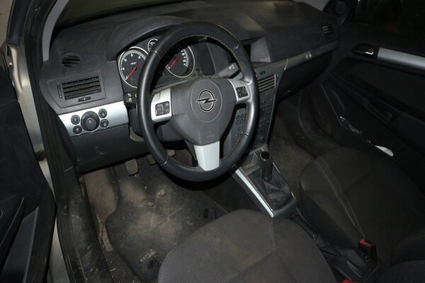 1#5699 Autovettura Opel Astra in vendita - foto 9
