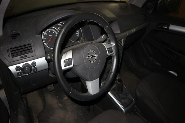 1#5699 Autovettura Opel Astra in vendita - foto 11