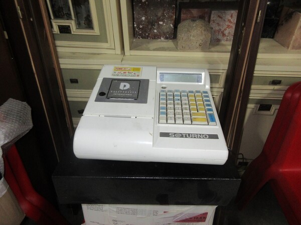 1#5700 Arredamento e attrezzatura per pizzeria in vendita - foto 5