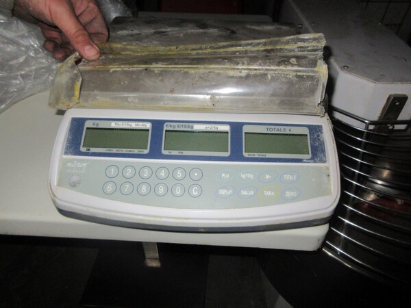 1#5700 Arredamento e attrezzatura per pizzeria in vendita - foto 16