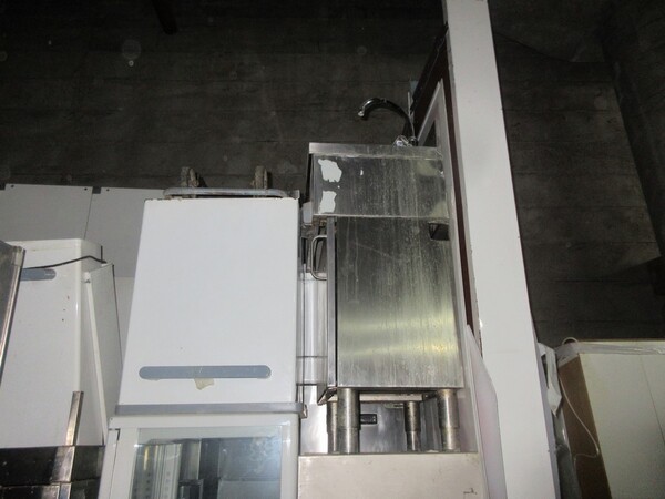 1#5700 Arredamento e attrezzatura per pizzeria in vendita - foto 18