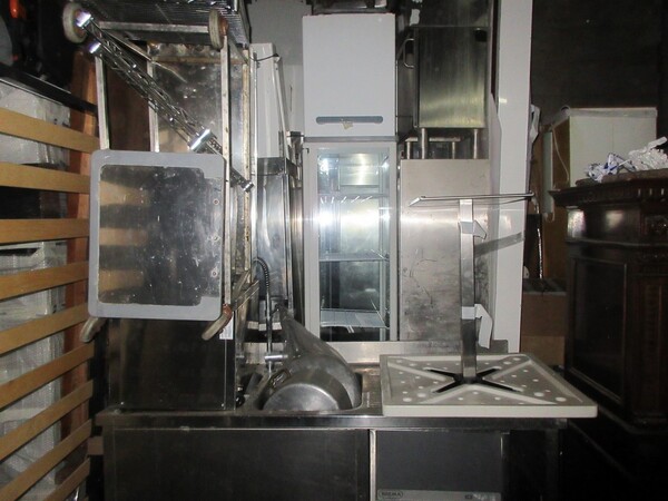 1#5700 Arredamento e attrezzatura per pizzeria in vendita - foto 26