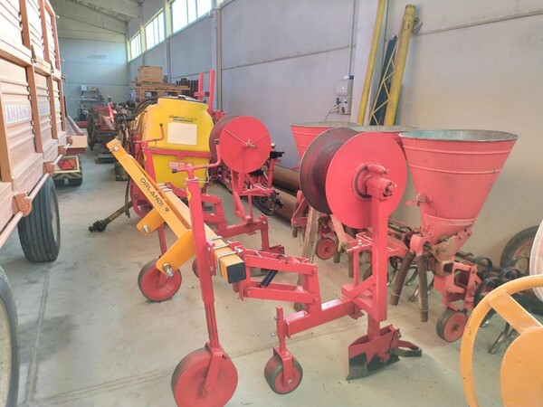 Attrezzatura meccanica in vendita