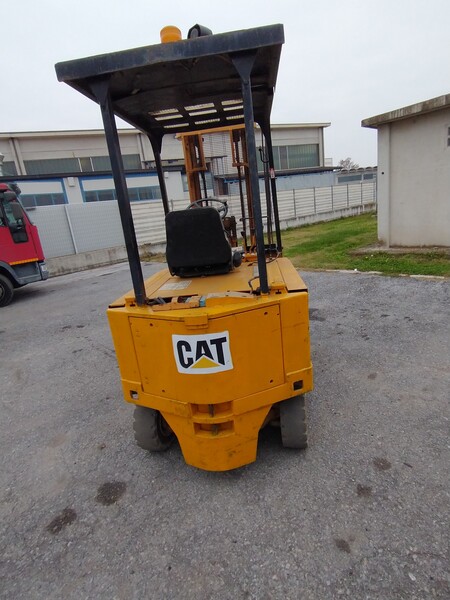 5#5701 Muletto elettrico Caterpillar FC50 in vendita - foto 7