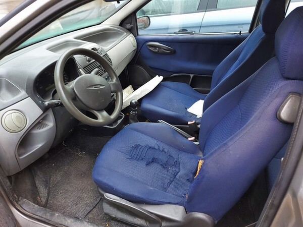 6#5704 Automobile Fiat Punto in vendita - foto 2