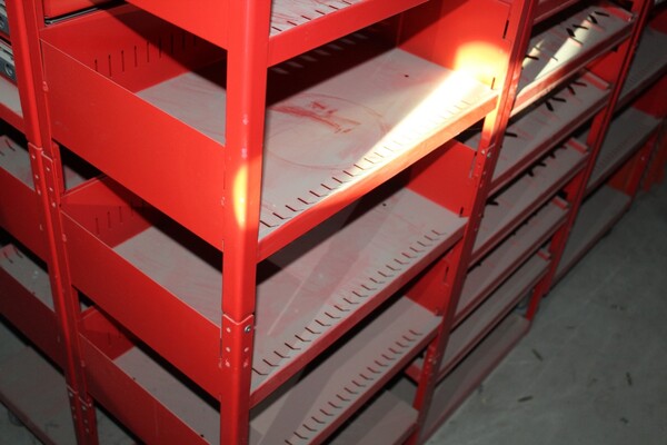 22#5709 Scaffalature e materiale elettrico in vendita - foto 13