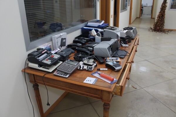 3#5709 Arredamento e attrezzatura da ufficio in vendita - foto 10