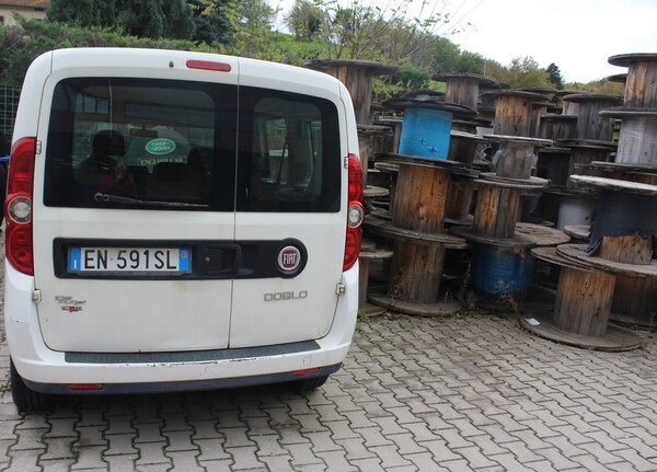 34#5709 Autocarro Fiat Doblò in vendita - foto 3