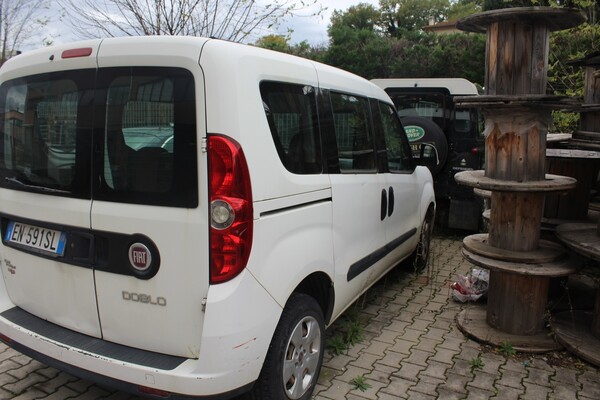 34#5709 Autocarro Fiat Doblò in vendita - foto 5
