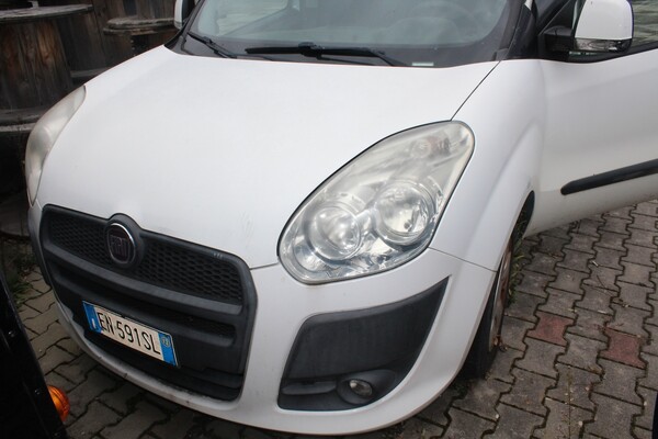 34#5709 Autocarro Fiat Doblò in vendita - foto 10
