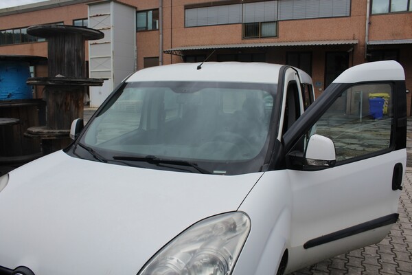 34#5709 Autocarro Fiat Doblò in vendita - foto 11