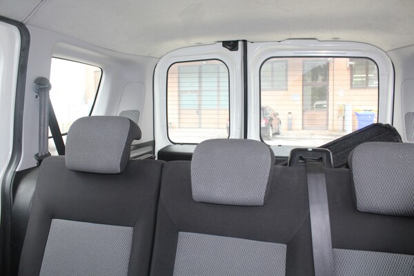 34#5709 Autocarro Fiat Doblò in vendita - foto 21