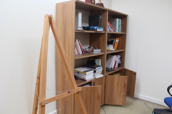 4#5709 Arredamento e attrezzatura da ufficio in vendita - foto 3