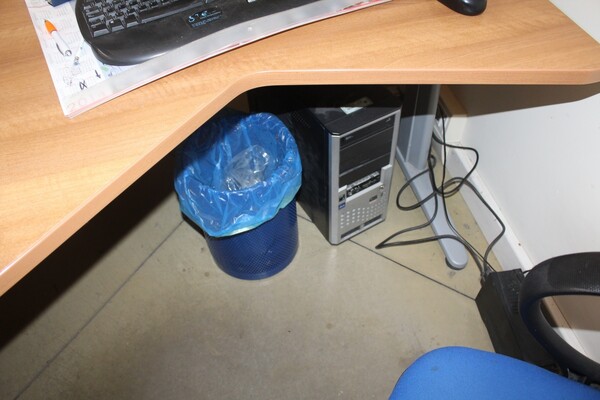 4#5709 Arredamento e attrezzatura da ufficio in vendita - foto 13
