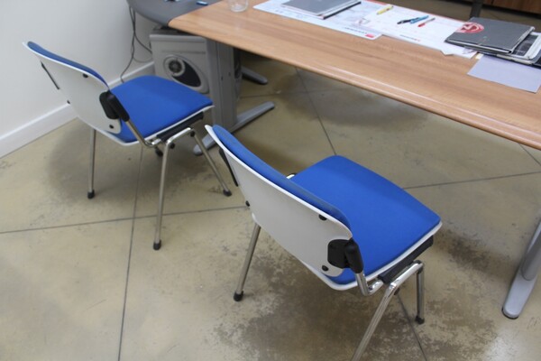 5#5709 Arredamento e attrezzatura da ufficio in vendita - foto 3