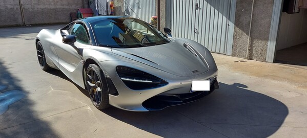 1#5711 McLaren 720S Spider in vendita - foto 3