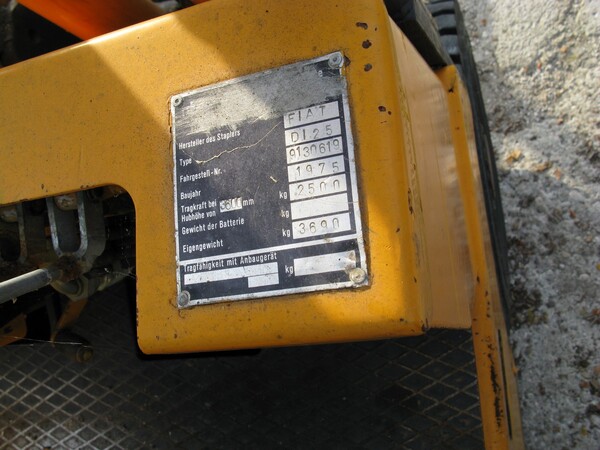 11#5713 Muletto Fiat DI 25 in vendita - foto 11