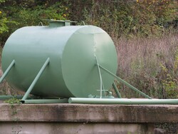 Water barrel - Lot 8 (Auction 5713)