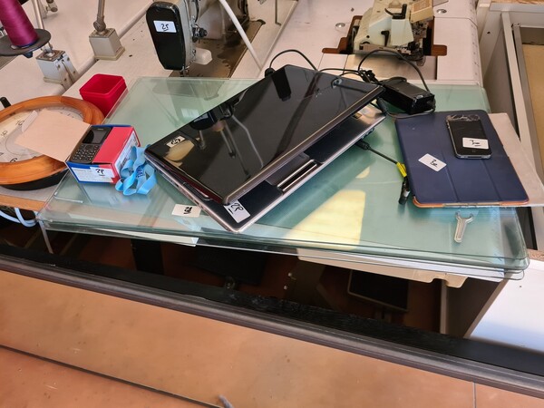 1#5714 Attrezzature elettroniche e scaffalature in vendita - foto 1