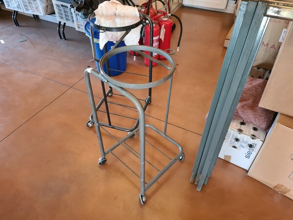 1#5714 Attrezzature elettroniche e scaffalature in vendita - foto 5