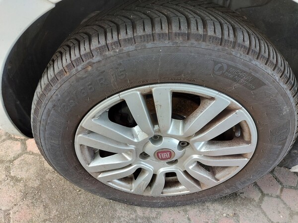 19#5715 Autovettura Fiat Punto in vendita - foto 8