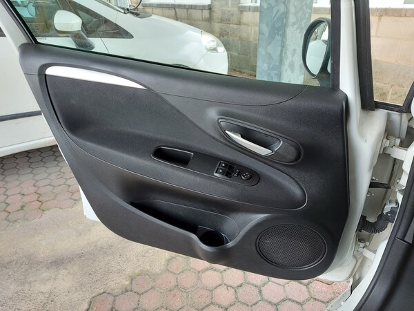 19#5715 Autovettura Fiat Punto in vendita - foto 14