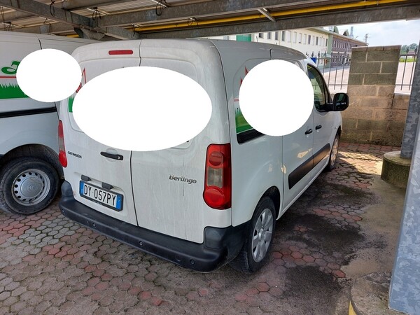 22#5715 Furgone Citroen Berlingo in vendita - foto 4