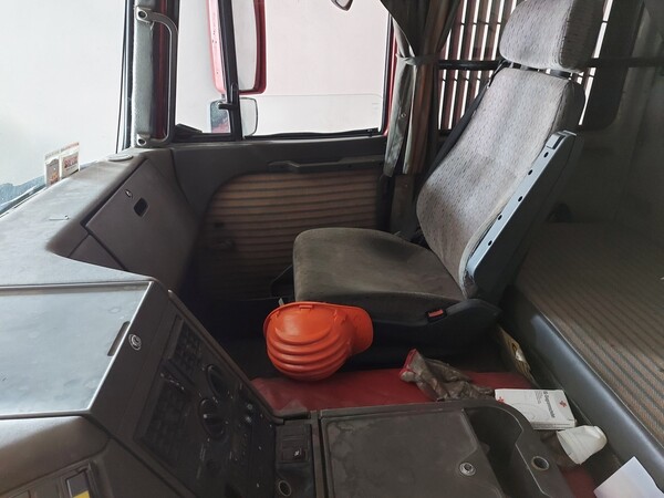 26#5715 Autocarro Iveco in vendita - foto 19