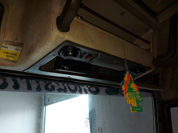 26#5715 Autocarro Iveco in vendita - foto 22
