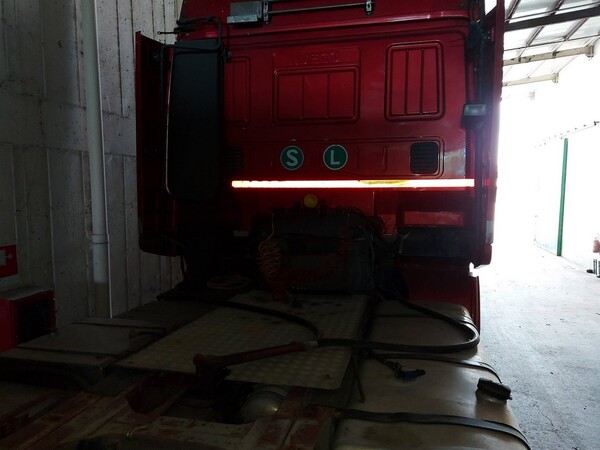 29#5715 Trattore stradale Iveco Magirus in vendita - foto 11