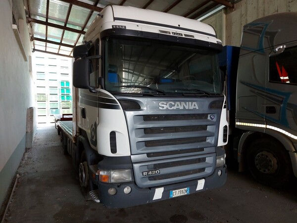 31#5715 Autocarro Scania in vendita - foto 1