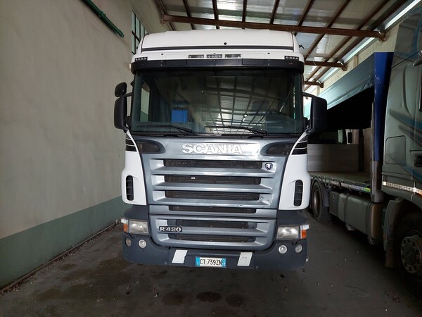31#5715 Autocarro Scania in vendita - foto 2