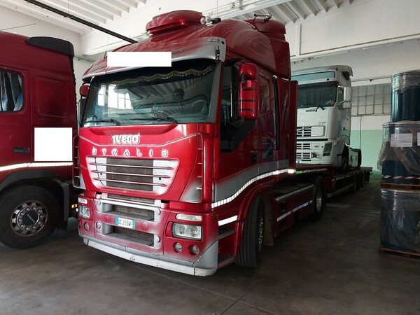 Autocarri in vendita