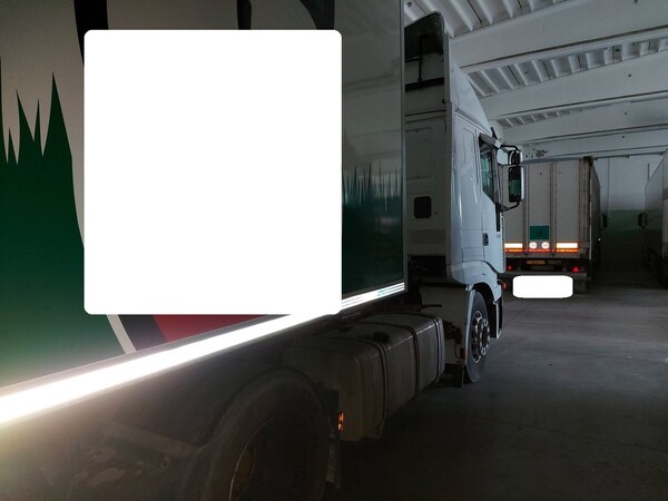 42#5715 Trattore stradale Iveco in vendita - foto 4