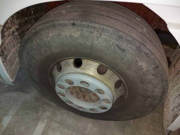 42#5715 Trattore stradale Iveco in vendita - foto 6