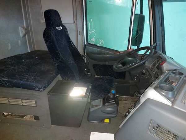 42#5715 Trattore stradale Iveco in vendita - foto 12