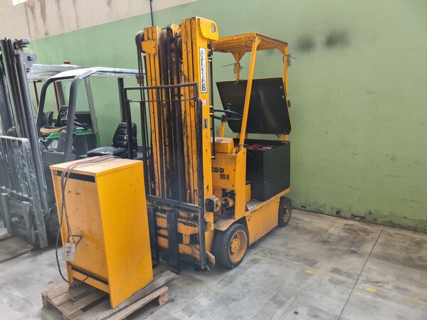 56#5715 Carrello elevatore Cesab in vendita - foto 1
