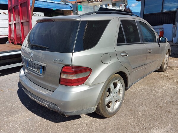 76#5715 Autovettura Mercedes in vendita - foto 5