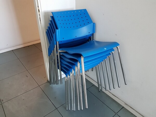 19#5720 Arredi e attrezzature elettroniche da ufficio in vendita - foto 10