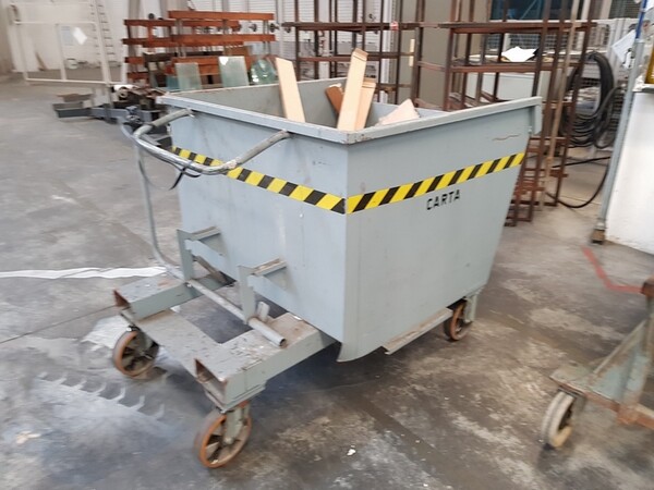 9#5720 Carrelli e contenitori in ferro in vendita - foto 24