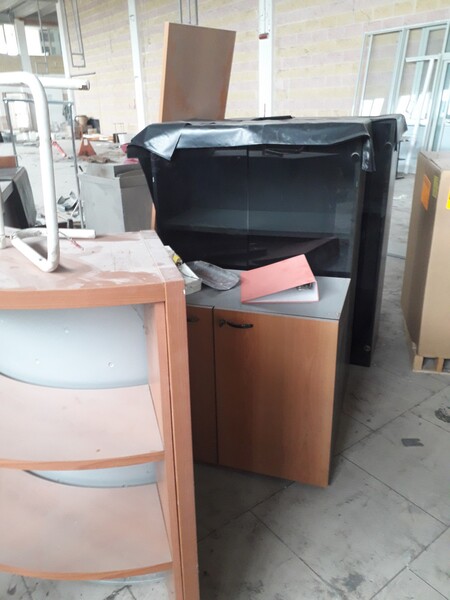 3#5722 Attrezzature informatiche e arredo uffici in vendita - foto 3