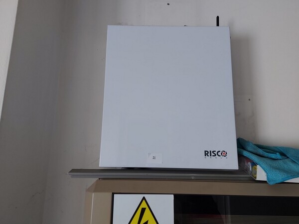1#5740 Arredamento ufficio in vendita - foto 20