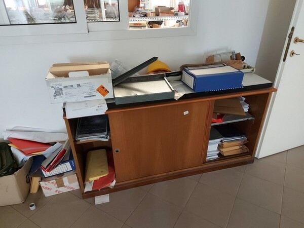 1#5740 Arredamento ufficio in vendita - foto 32